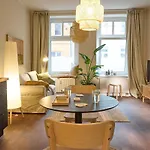 شقة Little Loft Im Herzen Schwerins شفيرين